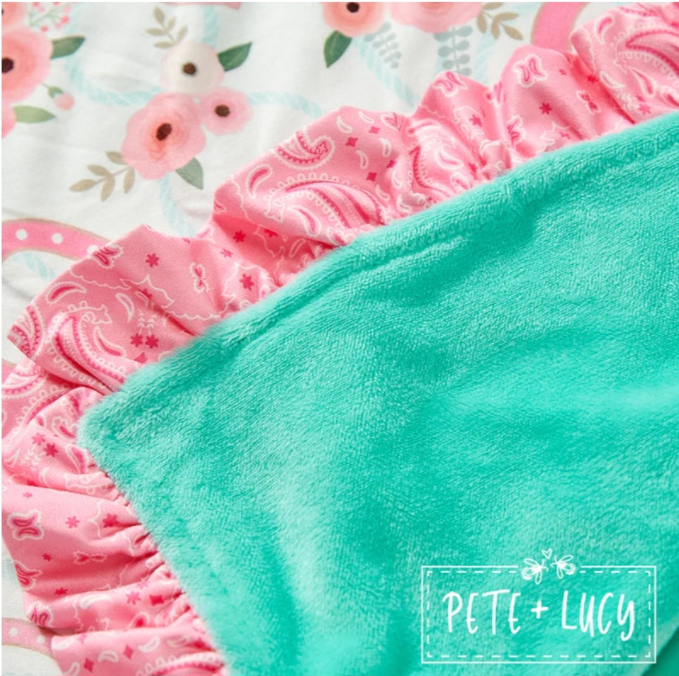 Horse Shoe Floral Minky Blanket